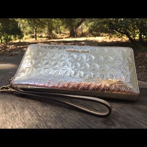 Michael Kors Champagne Wristlet